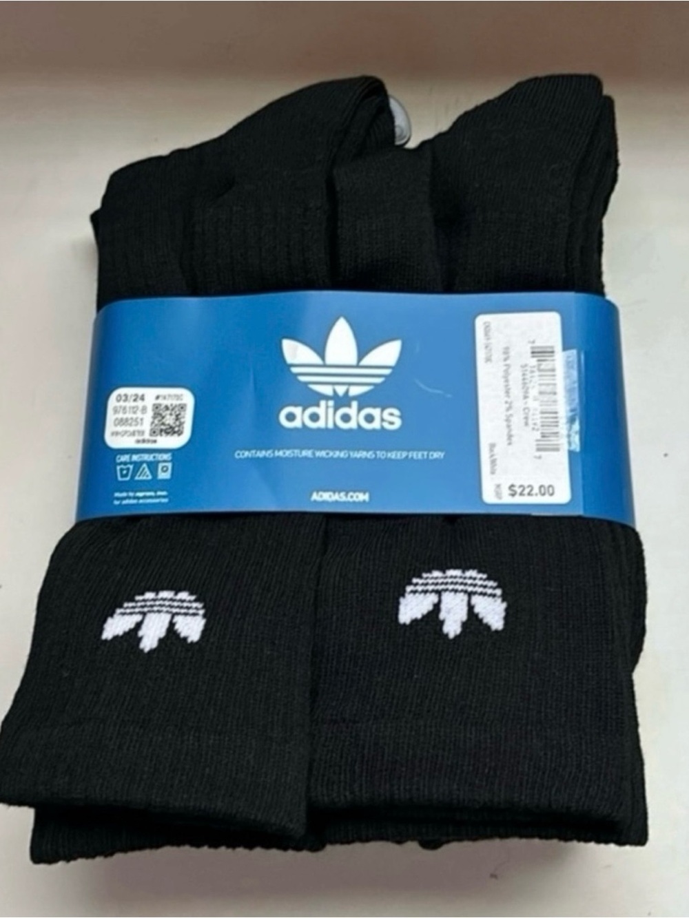 New Adidas Socks Men’s 6 Pair Black Crew Socks Casual Athletic Activewear Socks - Picture 4 of 12